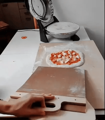 CrustLift Pizza Lapát